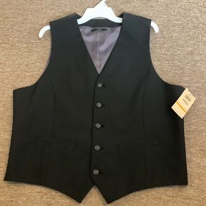 Haggar vest. Black size 44
